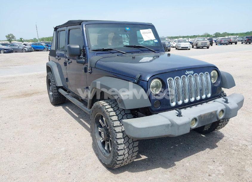 2013 Jeep Wrangler UNLIMITED SPORT (VIN 1C4BJWDGXDL564226) main photo