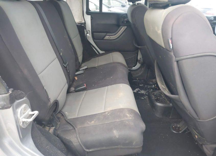 Photo 8 of 2013 Jeep Wrangler UNLIMITED SPORT (VIN 1C4BJWDGXDL594455)