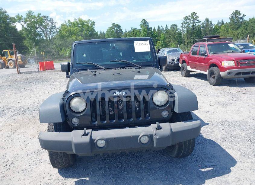 Photo 12 of 2014 Jeep Wrangler UNLIMITED SPORT (VIN 1C4BJWDGXEL104033)
