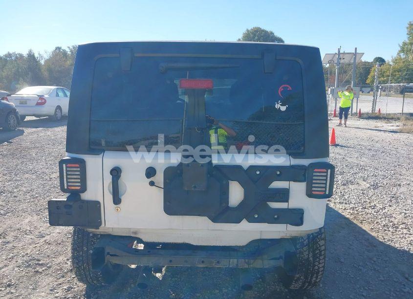 Photo 16 of 2014 Jeep Wrangler UNLIMITED WILLYS WHEELER (VIN 1C4BJWDGXEL245698)