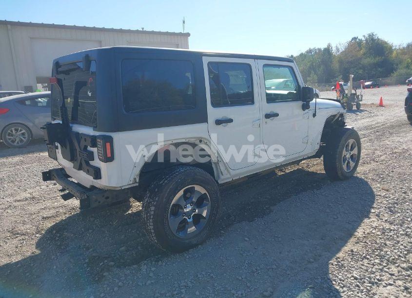 Photo 4 of 2014 Jeep Wrangler UNLIMITED WILLYS WHEELER (VIN 1C4BJWDGXEL245698)