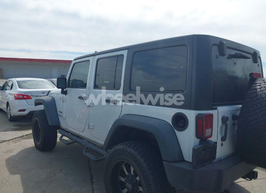 Photo 14 of 2015 Jeep Wrangler UNLIMITED SPORT (VIN 1C4BJWDGXFL666659)