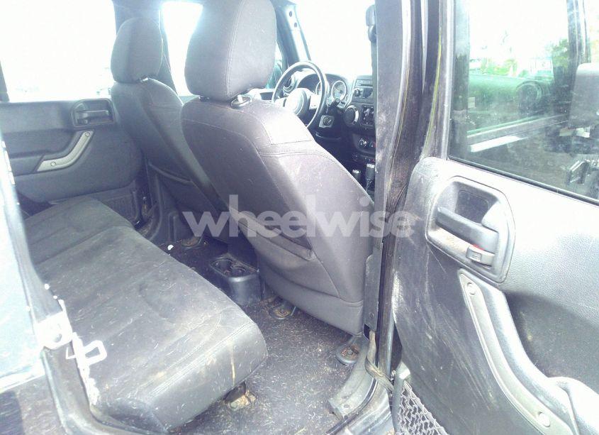 Photo 8 of 2016 Jeep Wrangler UNLIMITED SPORT (VIN 1C4BJWDGXGL206502)