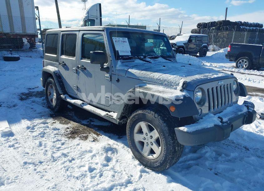2016 Jeep Wrangler UNLIMITED SPORT (VIN 1C4BJWDGXGL252413) main photo