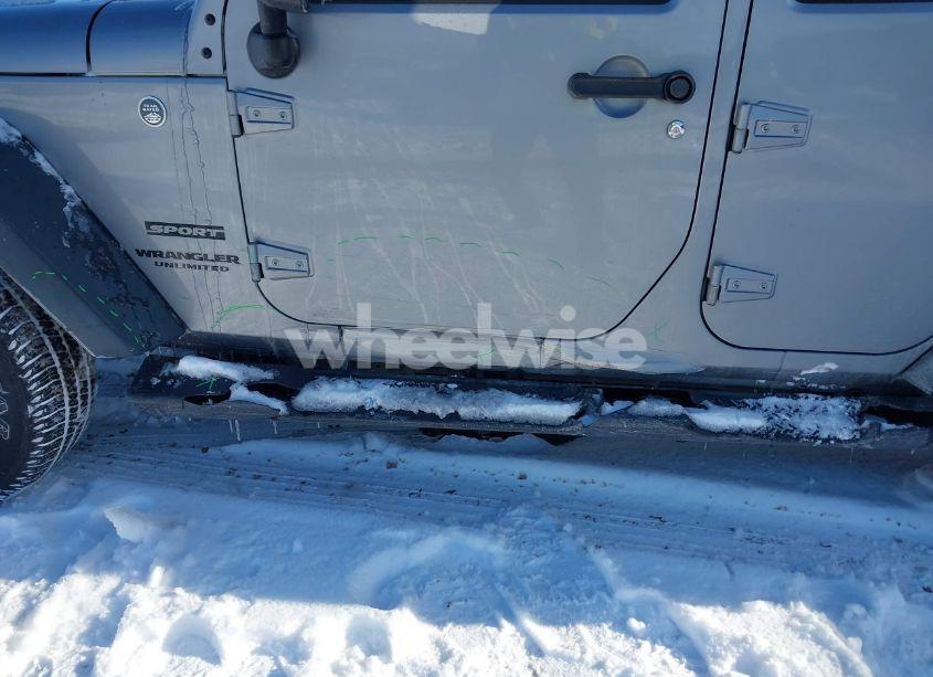 Photo 6 of 2016 Jeep Wrangler UNLIMITED SPORT (VIN 1C4BJWDGXGL252413)