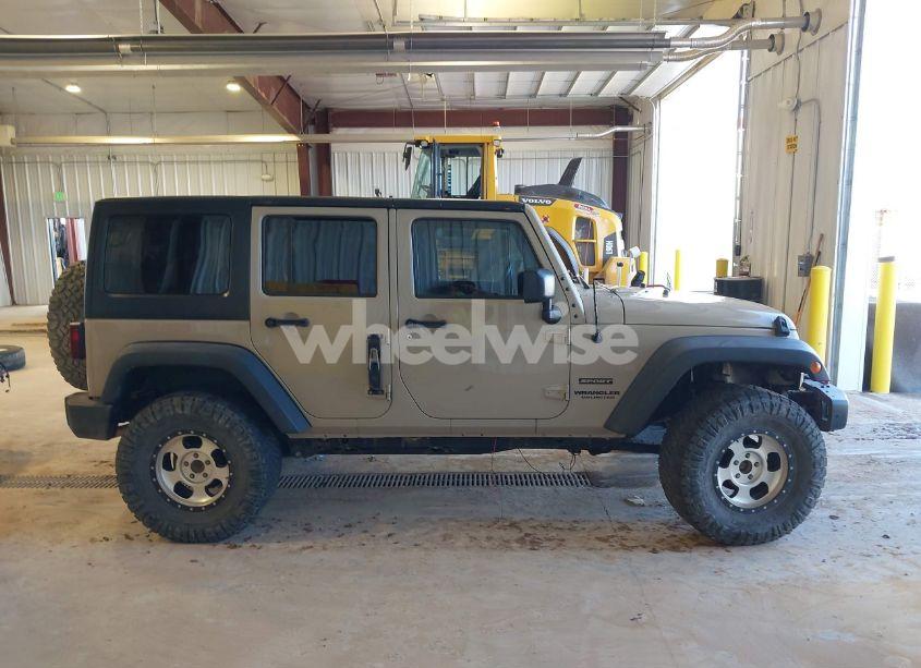 Photo 14 of 2016 Jeep Wrangler UNLIMITED SPORT (VIN 1C4BJWDGXGL288599)