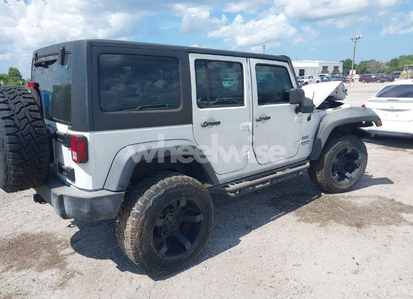 Photo 4 of 2016 Jeep Wrangler UNLIMITED SPORT (VIN 1C4BJWDGXGL335825)