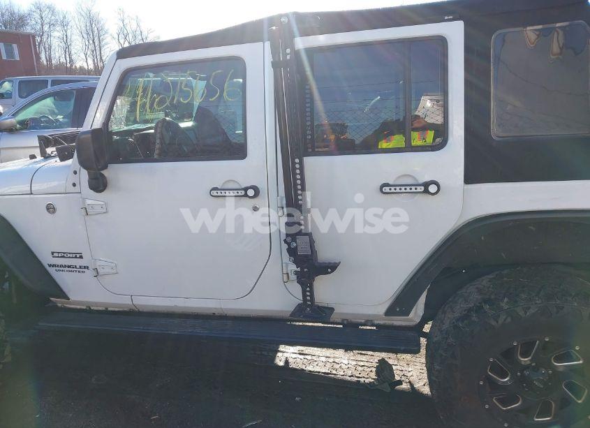 Photo 14 of 2017 Jeep Wrangler UNLIMITED SPORT 4X4 (VIN 1C4BJWDGXHL562045)