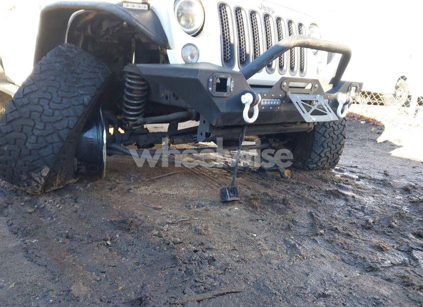 Photo 19 of 2017 Jeep Wrangler UNLIMITED SPORT 4X4 (VIN 1C4BJWDGXHL562045)