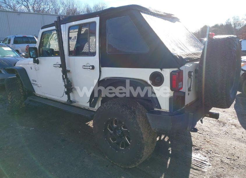 Photo 3 of 2017 Jeep Wrangler UNLIMITED SPORT 4X4 (VIN 1C4BJWDGXHL562045)