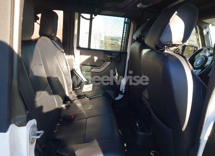 Photo 8 of 2017 Jeep Wrangler UNLIMITED SPORT 4X4 (VIN 1C4BJWDGXHL562045)