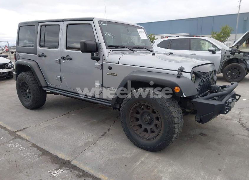 2017 Jeep Wrangler UNLIMITED FREEDOM 4X4 (VIN 1C4BJWDGXHL579783) main photo