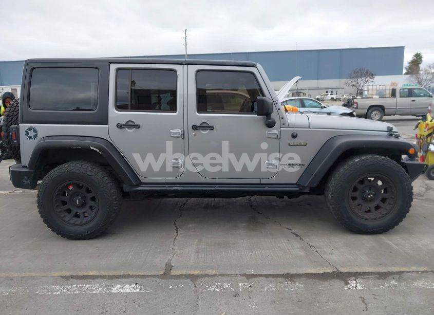 Photo 13 of 2017 Jeep Wrangler UNLIMITED FREEDOM 4X4 (VIN 1C4BJWDGXHL579783)