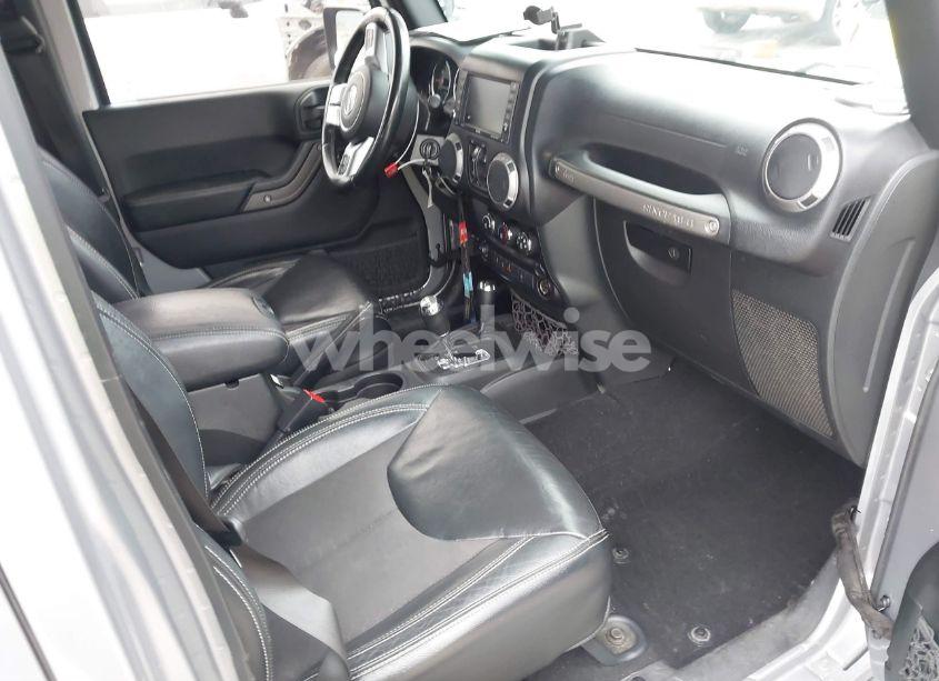 Photo 5 of 2017 Jeep Wrangler UNLIMITED FREEDOM 4X4 (VIN 1C4BJWDGXHL579783)