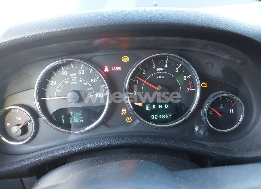 Photo 7 of 2017 Jeep Wrangler UNLIMITED SPORT 4X4 (VIN 1C4BJWDGXHL591190)