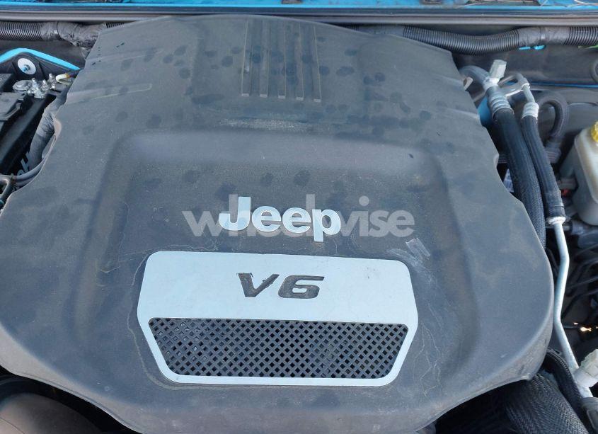 Photo 10 of 2017 Jeep Wrangler UNLIMITED SPORT 4X4 (VIN 1C4BJWDGXHL599418)