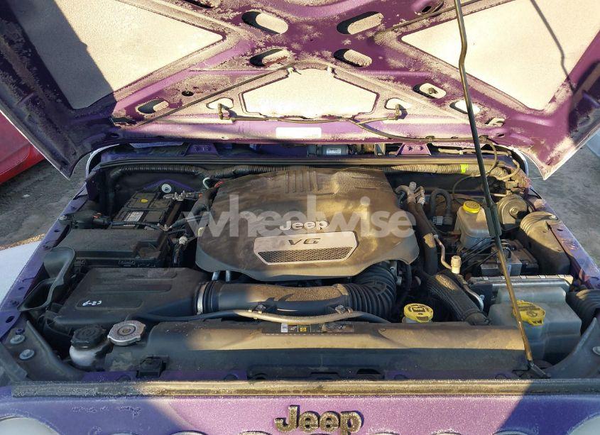 Photo 10 of 2018 Jeep Wrangler JK UNLIMITED SPORT 4X4 (VIN 1C4BJWDGXJL836446)