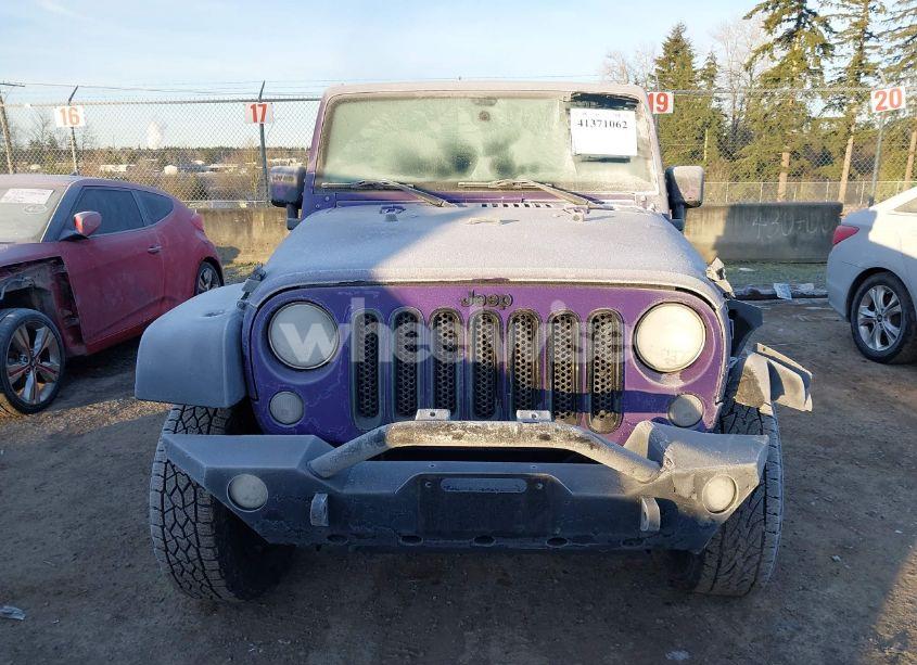 Photo 12 of 2018 Jeep Wrangler JK UNLIMITED SPORT 4X4 (VIN 1C4BJWDGXJL836446)