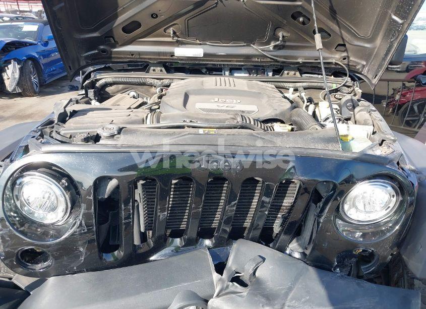 Photo 10 of 2018 Jeep Wrangler JK UNLIMITED WILLY WHEELER W 4X4 (VIN 1C4BJWDGXJL890586)