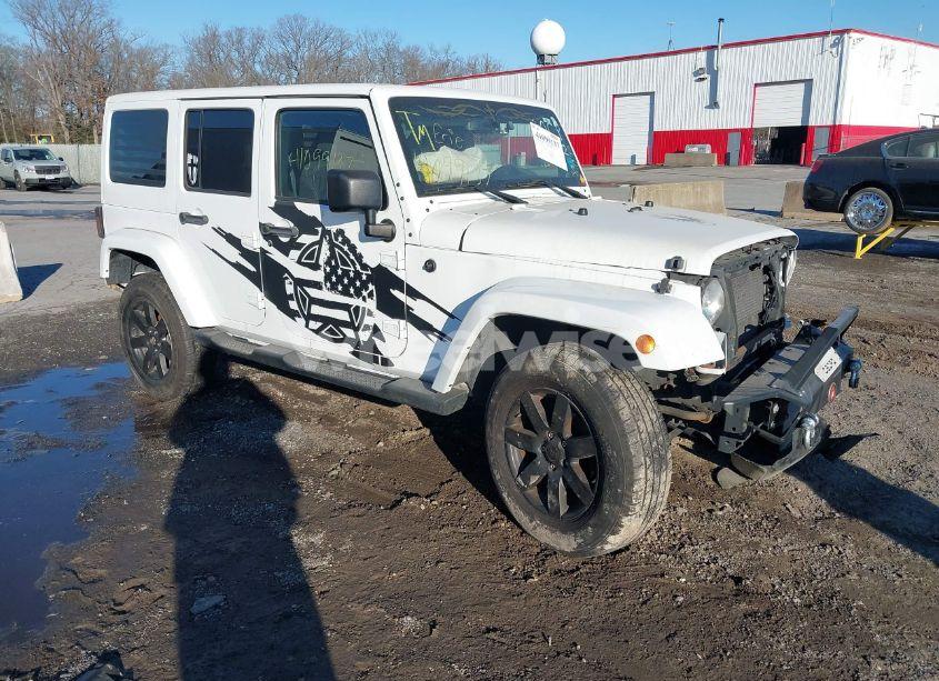 2013 Jeep Wrangler UNLIMITED SAHARA (VIN 1C4BJWEG0DL501652) main photo