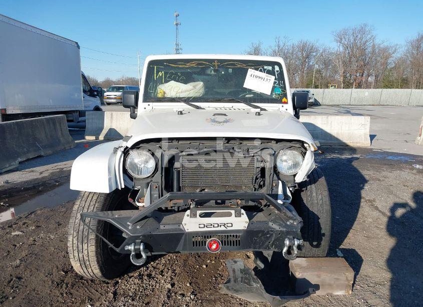 Photo 13 of 2013 Jeep Wrangler UNLIMITED SAHARA (VIN 1C4BJWEG0DL501652)