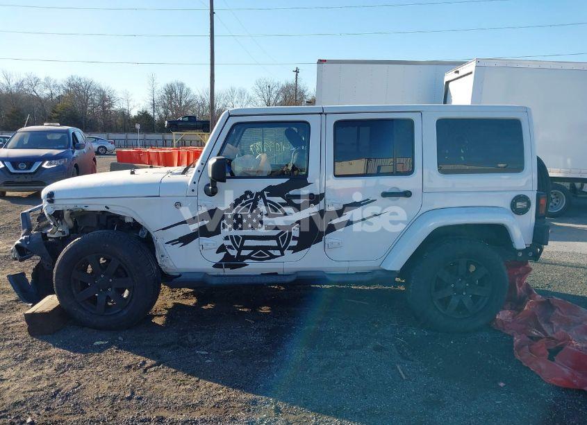 Photo 15 of 2013 Jeep Wrangler UNLIMITED SAHARA (VIN 1C4BJWEG0DL501652)