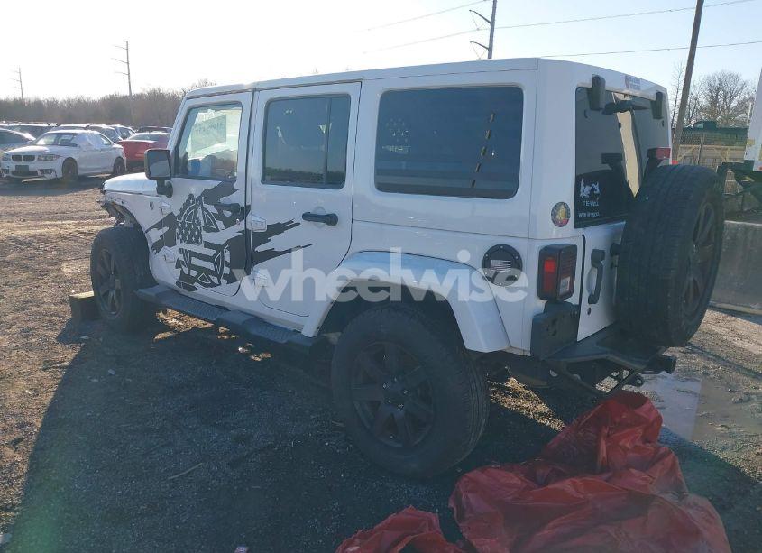Photo 3 of 2013 Jeep Wrangler UNLIMITED SAHARA (VIN 1C4BJWEG0DL501652)