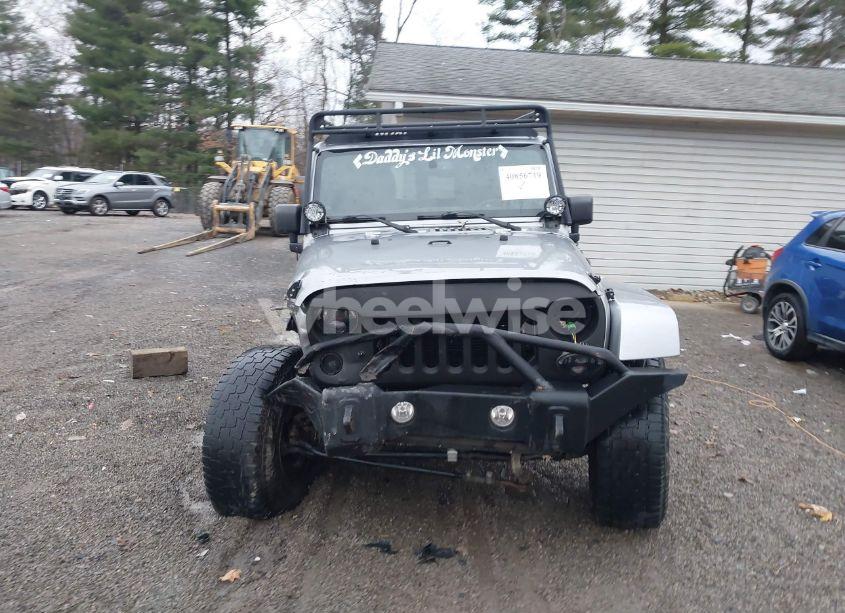 Photo 12 of 2013 Jeep Wrangler UNLIMITED SAHARA (VIN 1C4BJWEG0DL575895)