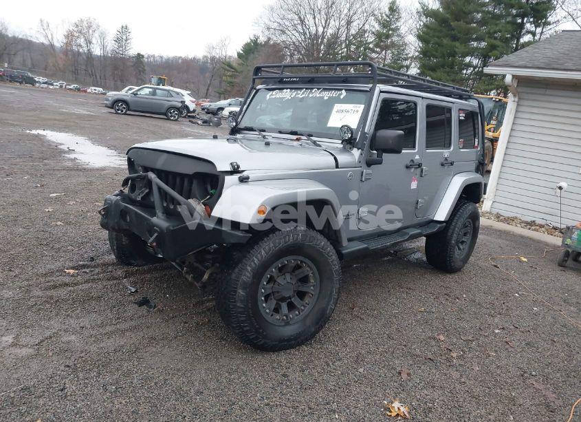 Photo 2 of 2013 Jeep Wrangler UNLIMITED SAHARA (VIN 1C4BJWEG0DL575895)