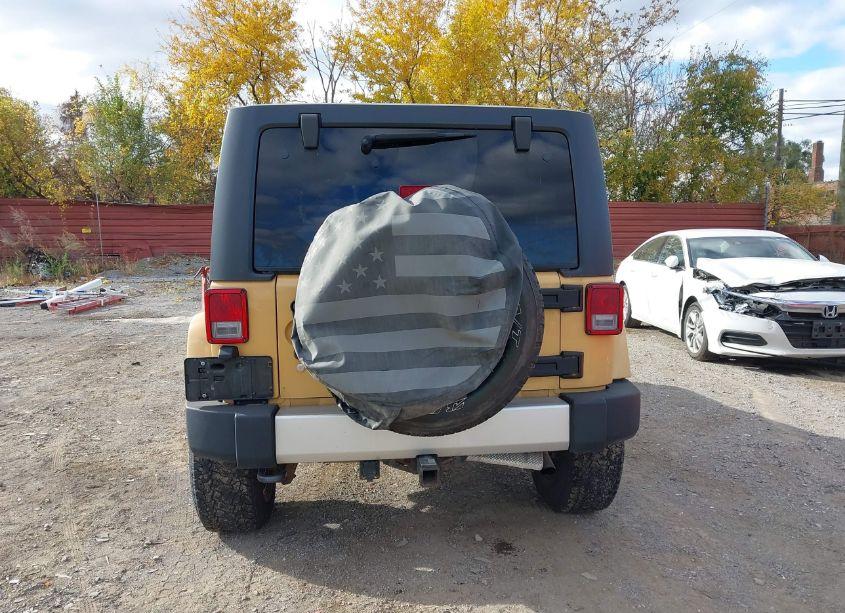 Photo 16 of 2013 Jeep Wrangler UNLIMITED SAHARA (VIN 1C4BJWEG0DL635867)