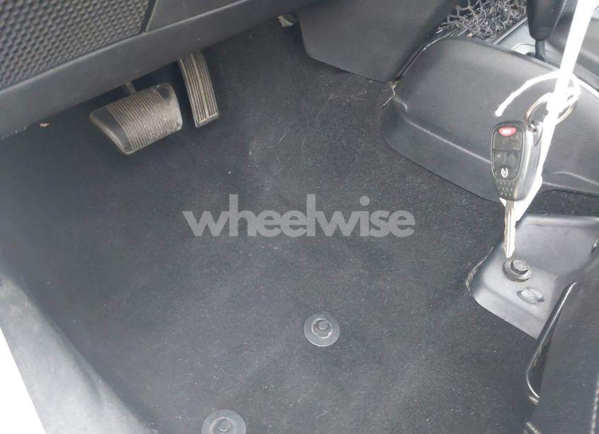 Photo 11 of 2015 Jeep Wrangler UNLIMITED SAHARA (VIN 1C4BJWEG0FL526800)