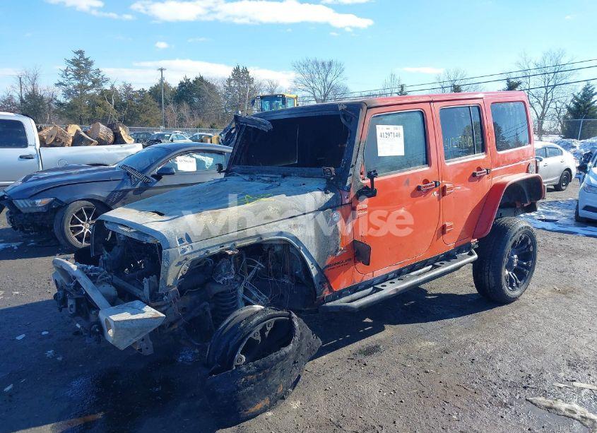 Photo 2 of 2015 Jeep Wrangler UNLIMITED SAHARA (VIN 1C4BJWEG0FL668662)