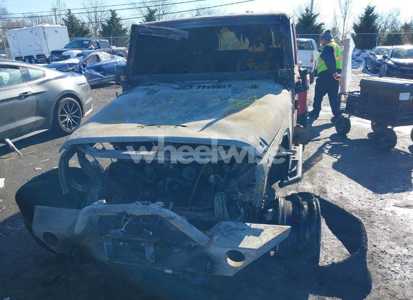 Photo 6 of 2015 Jeep Wrangler UNLIMITED SAHARA (VIN 1C4BJWEG0FL668662)