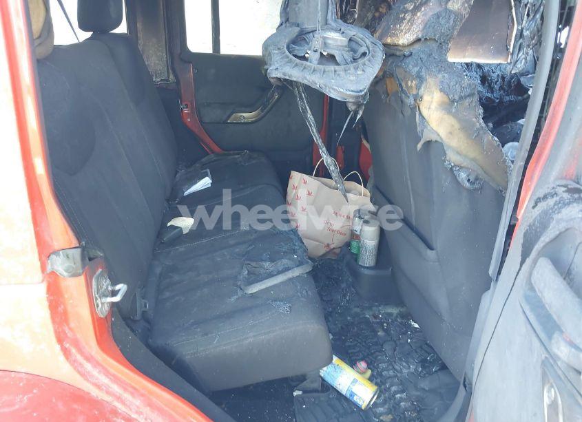 Photo 8 of 2015 Jeep Wrangler UNLIMITED SAHARA (VIN 1C4BJWEG0FL668662)