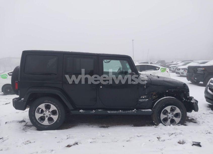 Photo 13 of 2016 Jeep Wrangler UNLIMITED SAHARA (VIN 1C4BJWEG0GL115723)