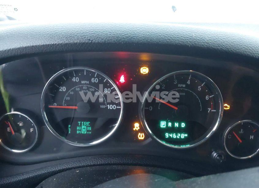 Photo 7 of 2016 Jeep Wrangler UNLIMITED SAHARA (VIN 1C4BJWEG0GL115723)