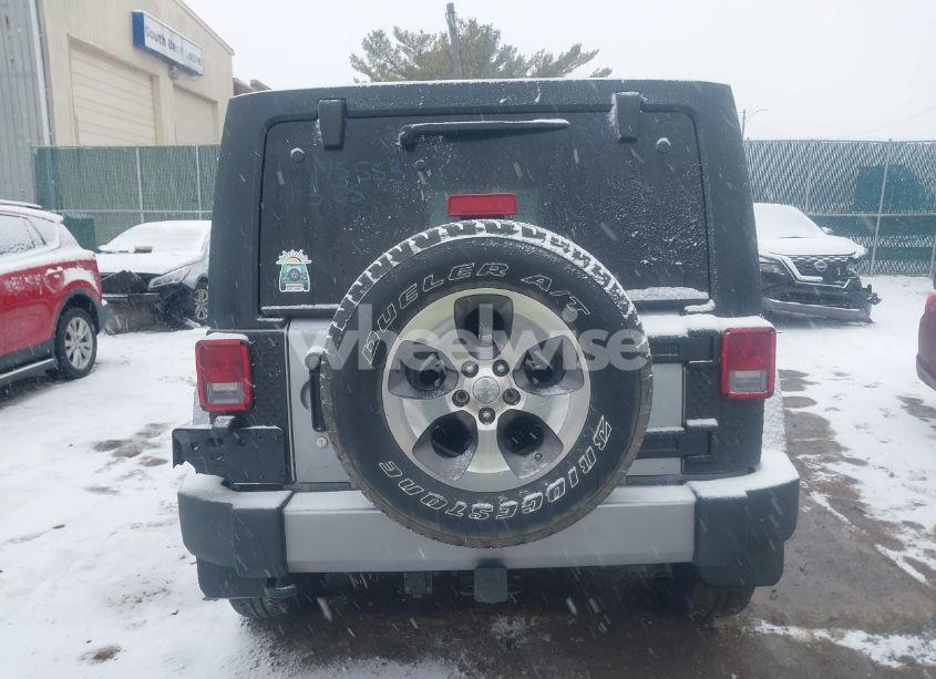 Photo 15 of 2016 Jeep Wrangler UNLIMITED SAHARA (VIN 1C4BJWEG0GL158586)