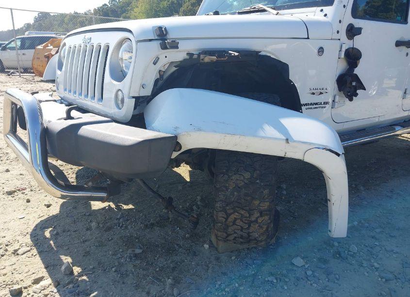 Photo 6 of 2016 Jeep Wrangler UNLIMITED SAHARA (VIN 1C4BJWEG0GL225087)