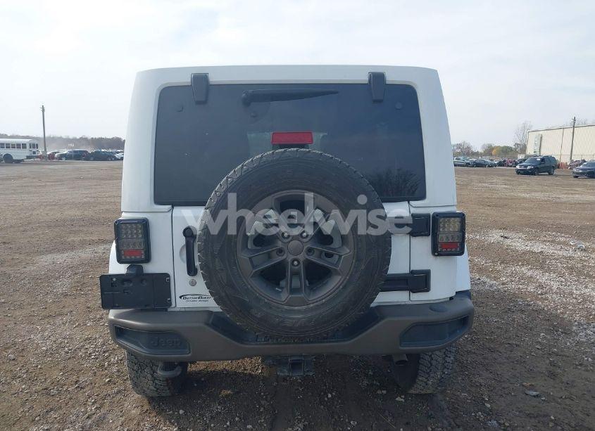 Photo 16 of 2016 Jeep Wrangler UNLIMITED SAHARA (VIN 1C4BJWEG0GL302105)