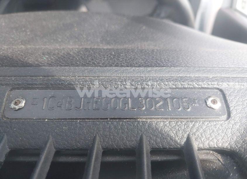 Photo 9 of 2016 Jeep Wrangler UNLIMITED SAHARA (VIN 1C4BJWEG0GL302105)