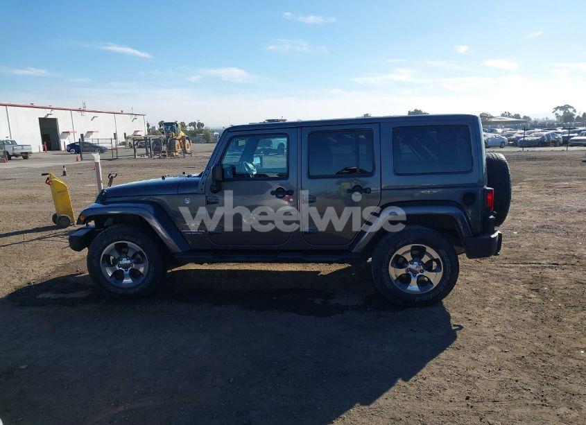Photo 14 of 2017 Jeep Wrangler UNLIMITED SAHARA 4X4 (VIN 1C4BJWEG0HL558195)