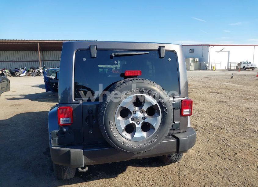 Photo 16 of 2017 Jeep Wrangler UNLIMITED SAHARA 4X4 (VIN 1C4BJWEG0HL558195)