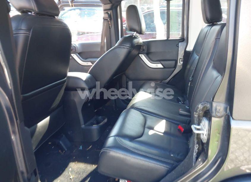 Photo 8 of 2017 Jeep Wrangler UNLIMITED SAHARA 4X4 (VIN 1C4BJWEG0HL595702)