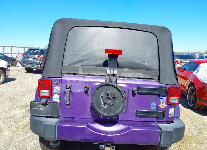 Photo 17 of 2017 Jeep Wrangler UNLIMITED SAHARA 4X4 (VIN 1C4BJWEG0HL609887)