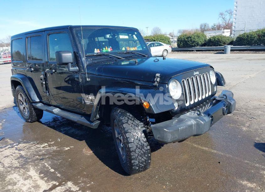 2017 Jeep Wrangler UNLIMITED SAHARA 4X4 (VIN 1C4BJWEG0HL691376) main photo