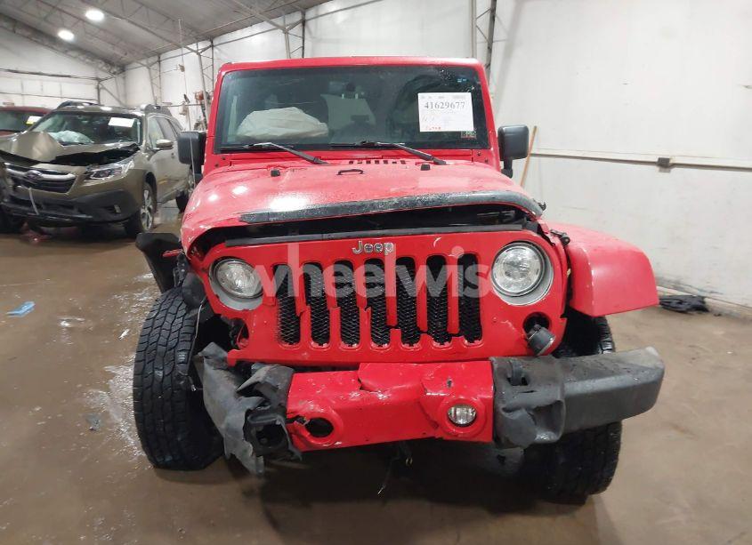 Photo 12 of 2018 Jeep Wrangler JK UNLIMITED SAHARA 4X4 (VIN 1C4BJWEG0JL937560)