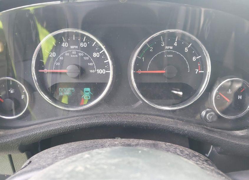 Photo 7 of 2012 Jeep Wrangler UNLIMITED SAHARA (VIN 1C4BJWEG1CL117541)