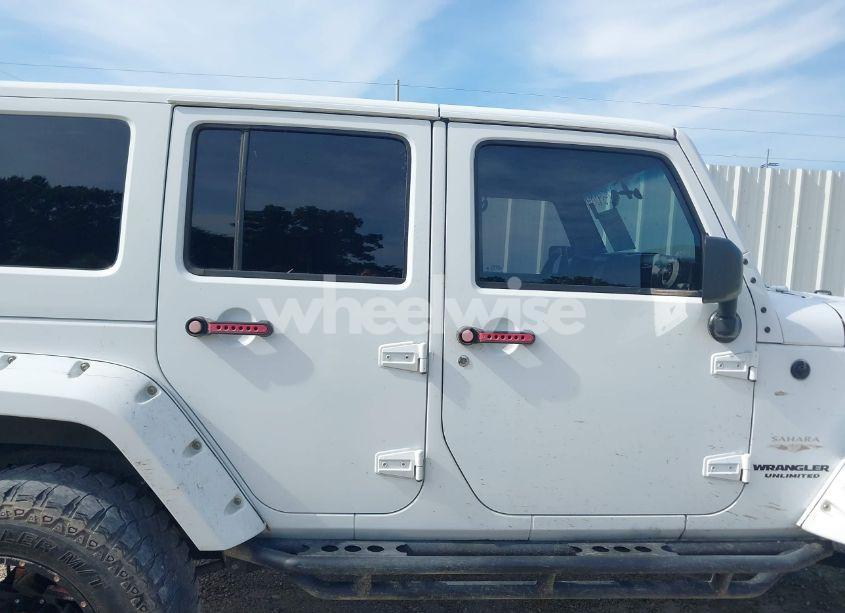 Photo 13 of 2012 Jeep Wrangler UNLIMITED SAHARA (VIN 1C4BJWEG1CL186407)