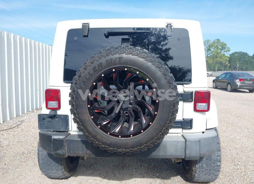 Photo 16 of 2012 Jeep Wrangler UNLIMITED SAHARA (VIN 1C4BJWEG1CL186407)