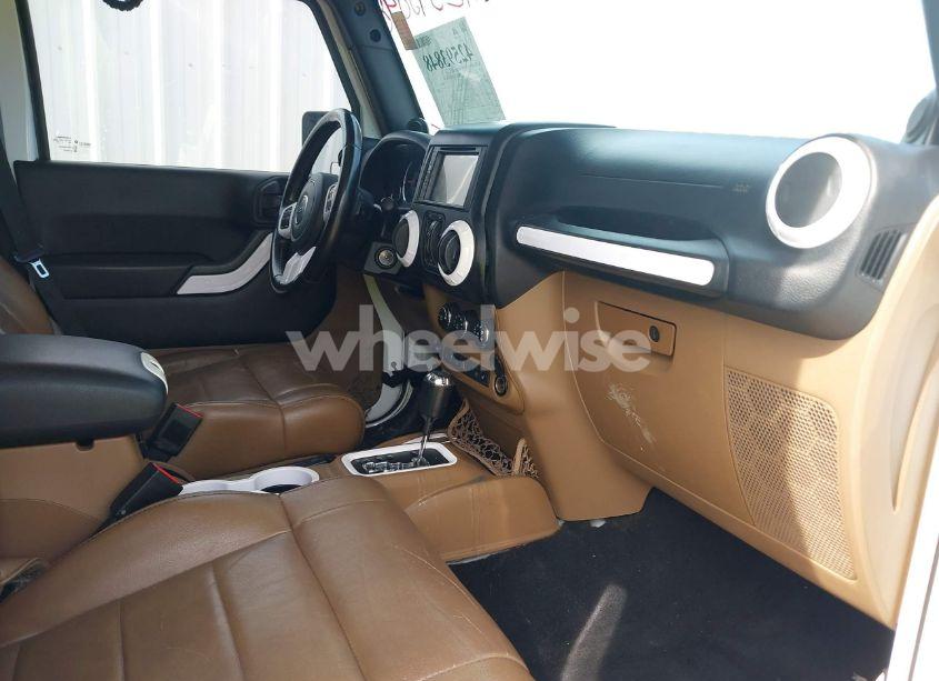 Photo 5 of 2012 Jeep Wrangler UNLIMITED SAHARA (VIN 1C4BJWEG1CL186407)